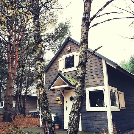 Miedzy Drzewami Alojamento de Turismo Selvagem Bartoszylas