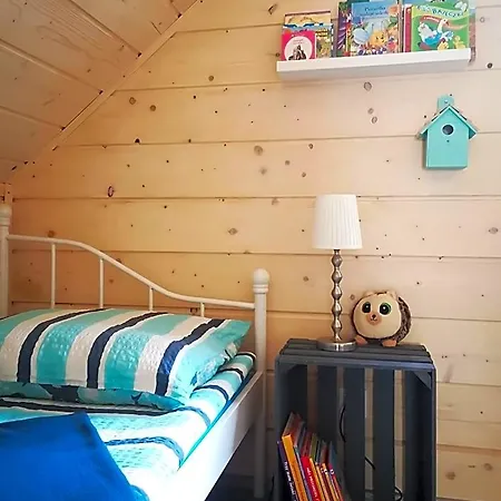 Miedzy Drzewami 山林小屋