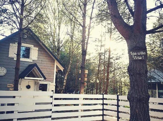 Miedzy Drzewami بيت خشبي