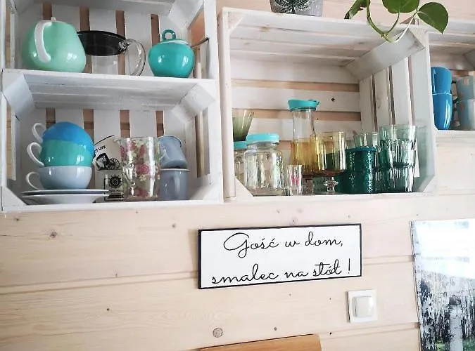 Miedzy Drzewami بيت خشبي